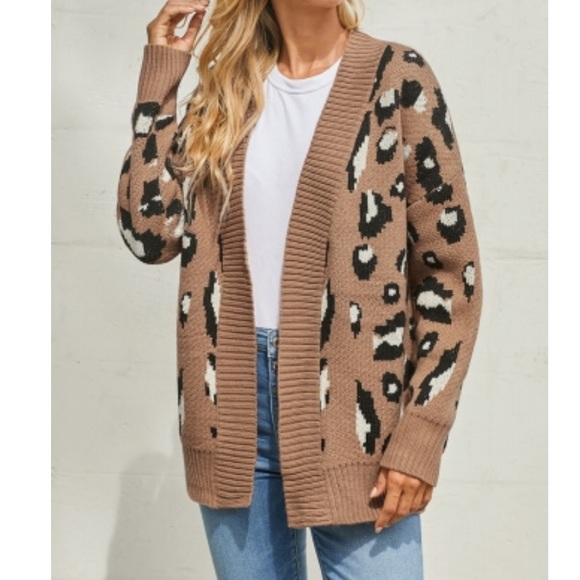 Sweaters - Leopard Print Knit Cardigan